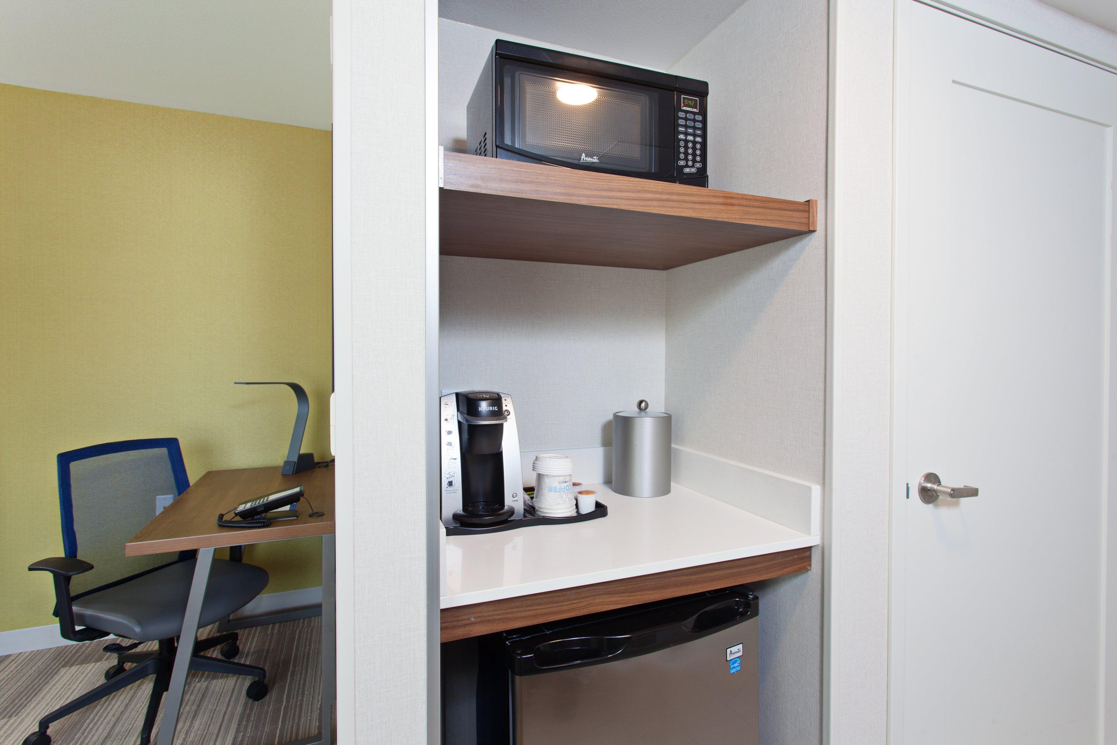 Holiday Inn Express & Suites Pasadena - Los Angeles By Ihg Bagian luar foto