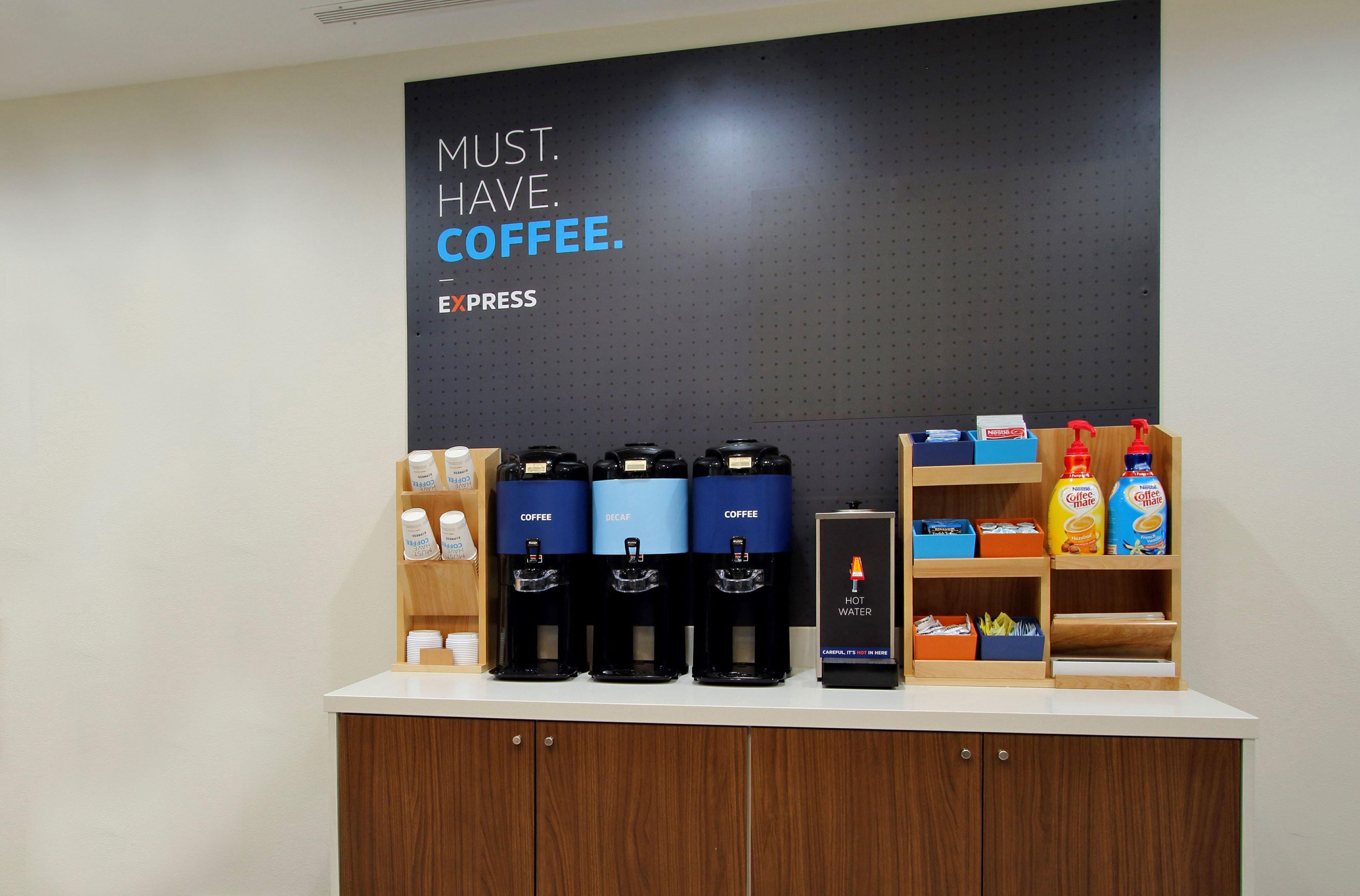 Holiday Inn Express & Suites Pasadena - Los Angeles By Ihg Bagian luar foto