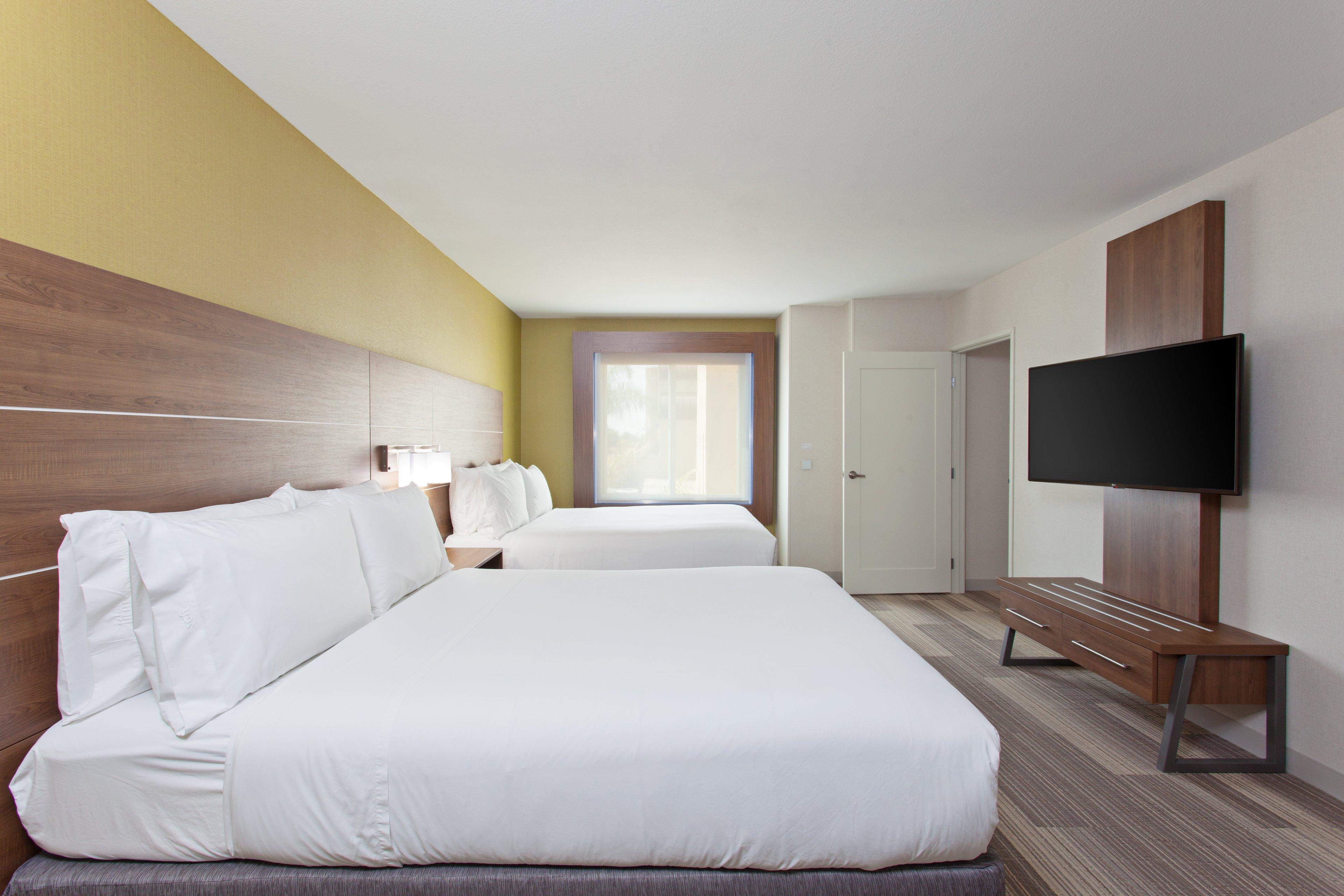 Holiday Inn Express & Suites Pasadena - Los Angeles By Ihg Bagian luar foto